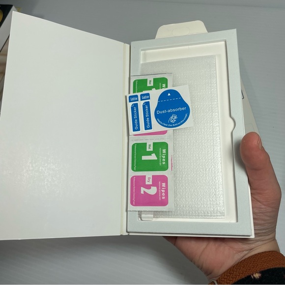 Votala screen protector for iPhoneX NWT - Picture 2 of 5